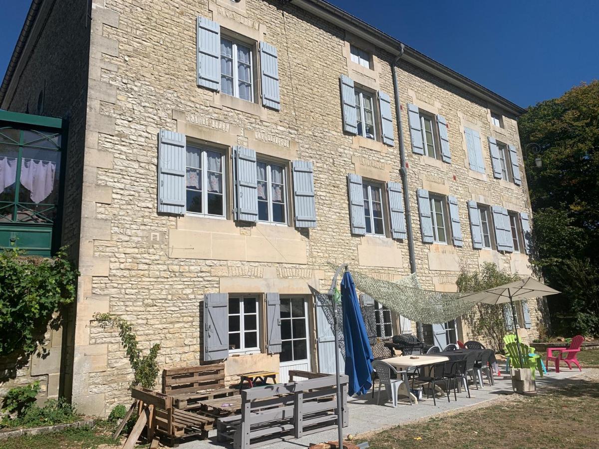 Chambres D'Hotes Dans Une Maison De Caractere Mussey-sur-Marne Exteriör bild